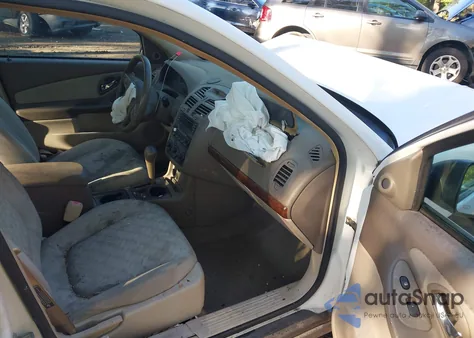 2005 Chevrolet Malibu Ls z USA, uszkodzony, nr VIN 1G1ZT528X5F248669